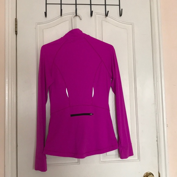 Running jacket - Picture 3 of 4